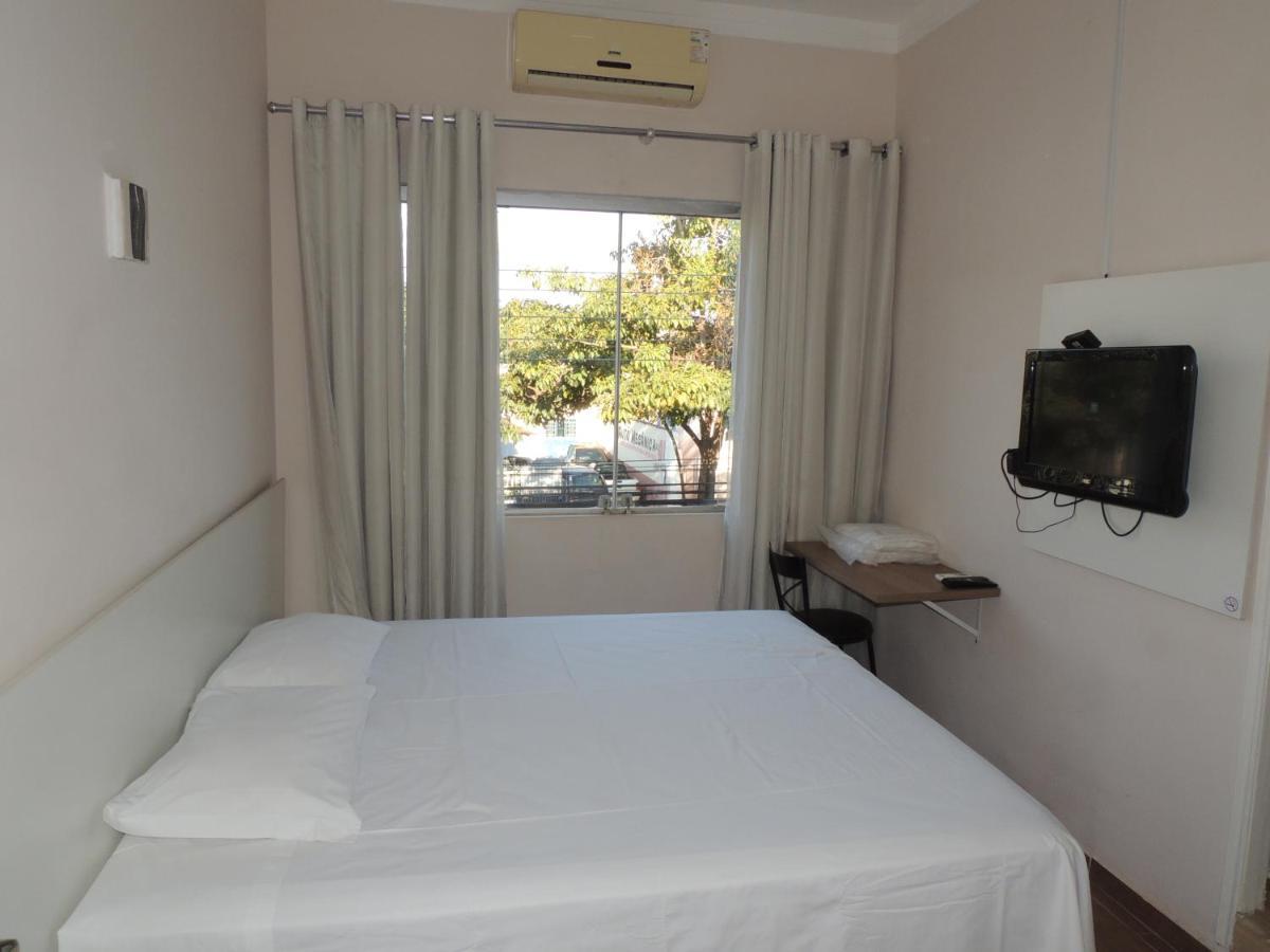 Hotel Belvedere Araras - Facil Acesso Hospital Sao Leopoldo E Faculdades Kültér fotó