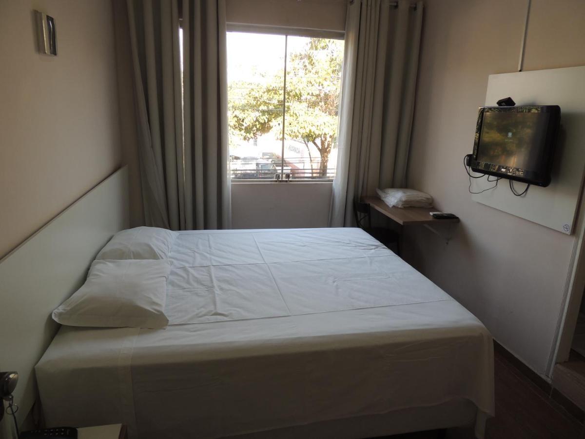 Hotel Belvedere Araras - Facil Acesso Hospital Sao Leopoldo E Faculdades Kültér fotó
