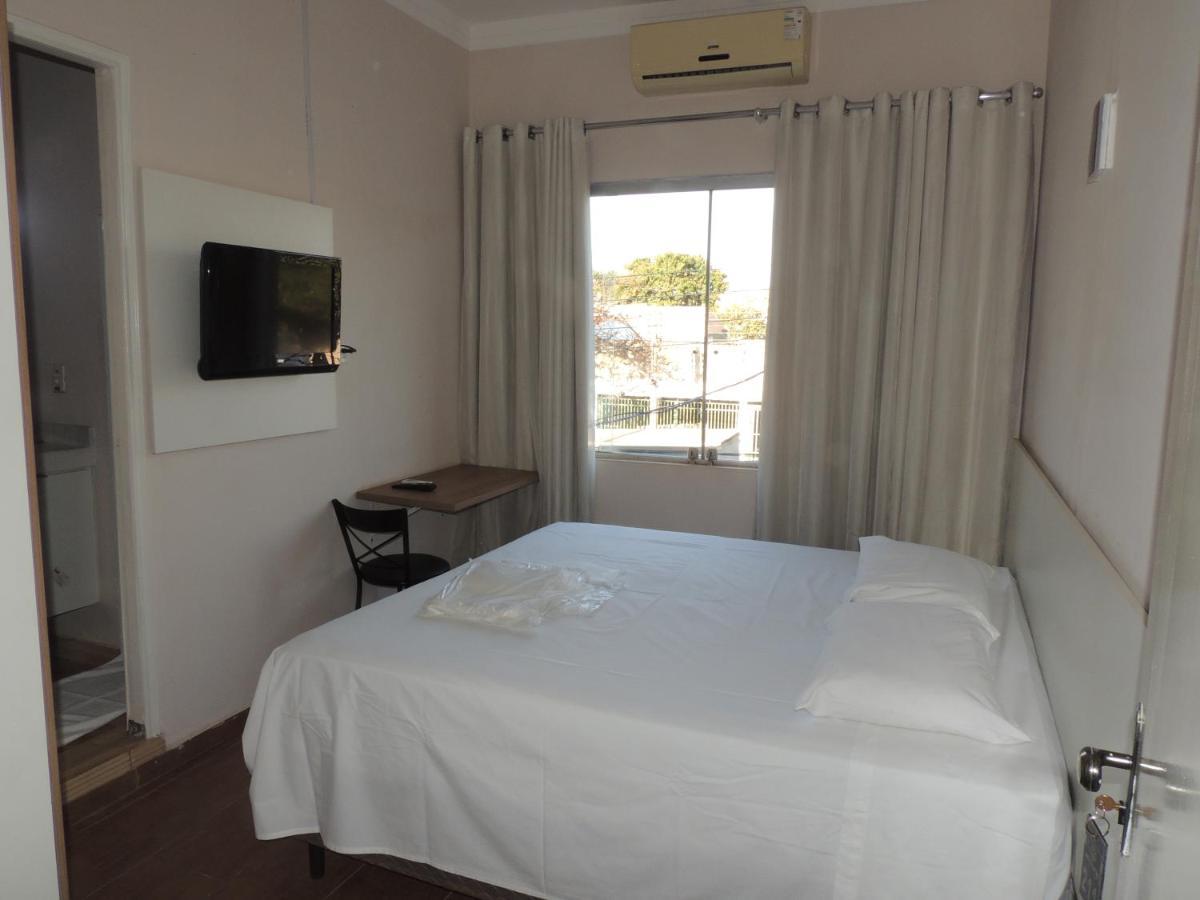 Hotel Belvedere Araras - Facil Acesso Hospital Sao Leopoldo E Faculdades Kültér fotó