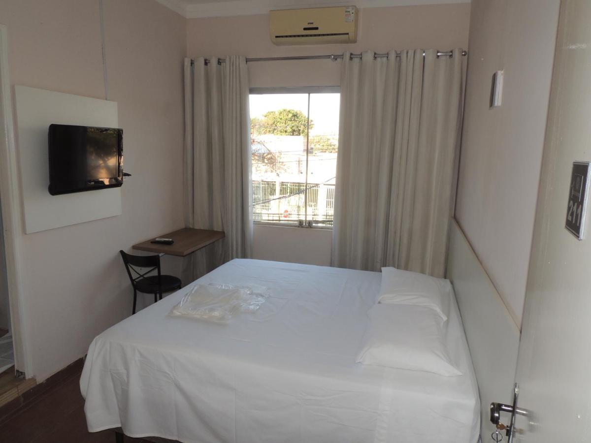 Hotel Belvedere Araras - Facil Acesso Hospital Sao Leopoldo E Faculdades Kültér fotó