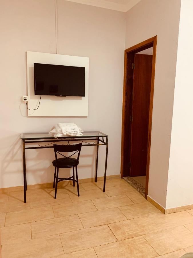 Hotel Belvedere Araras - Facil Acesso Hospital Sao Leopoldo E Faculdades Kültér fotó